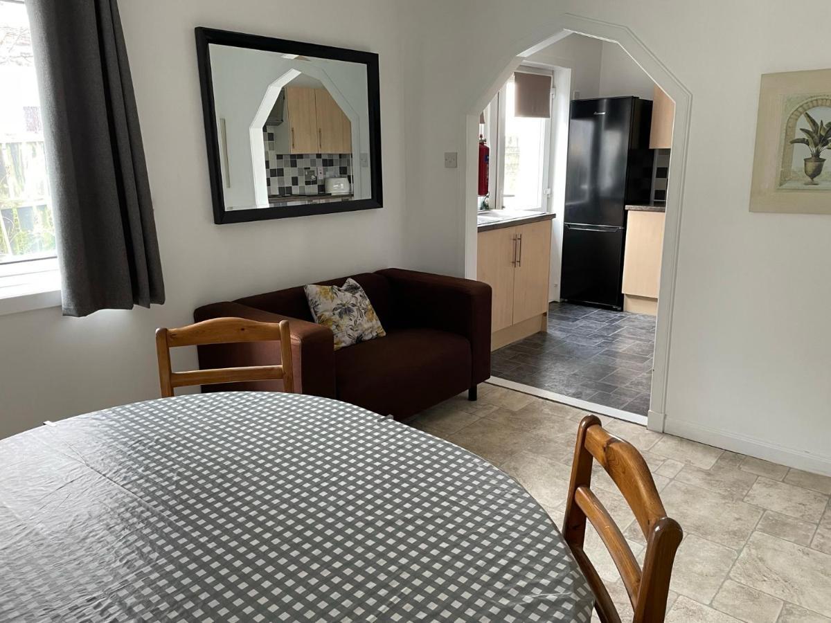 The Number Eleven Apartment Kilmuir  المظهر الخارجي الصورة